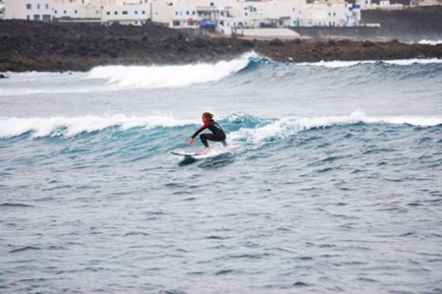 Alumna de surf